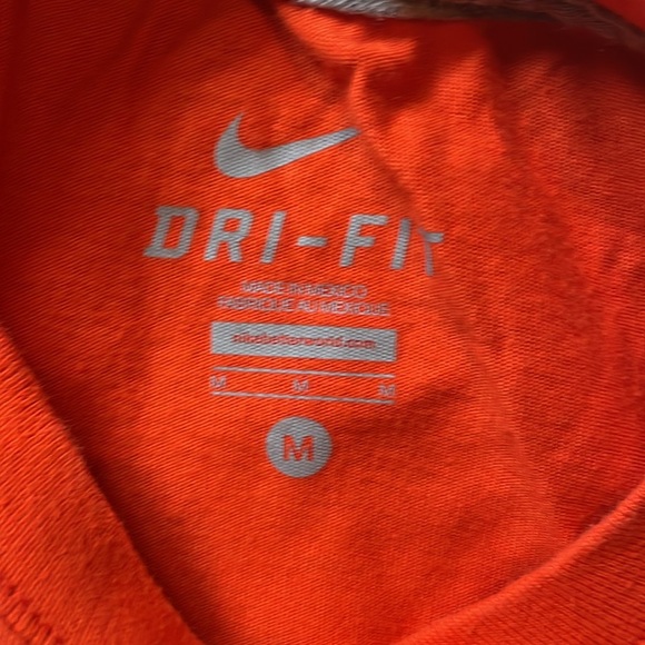 Shirt - Picture 3 of 4